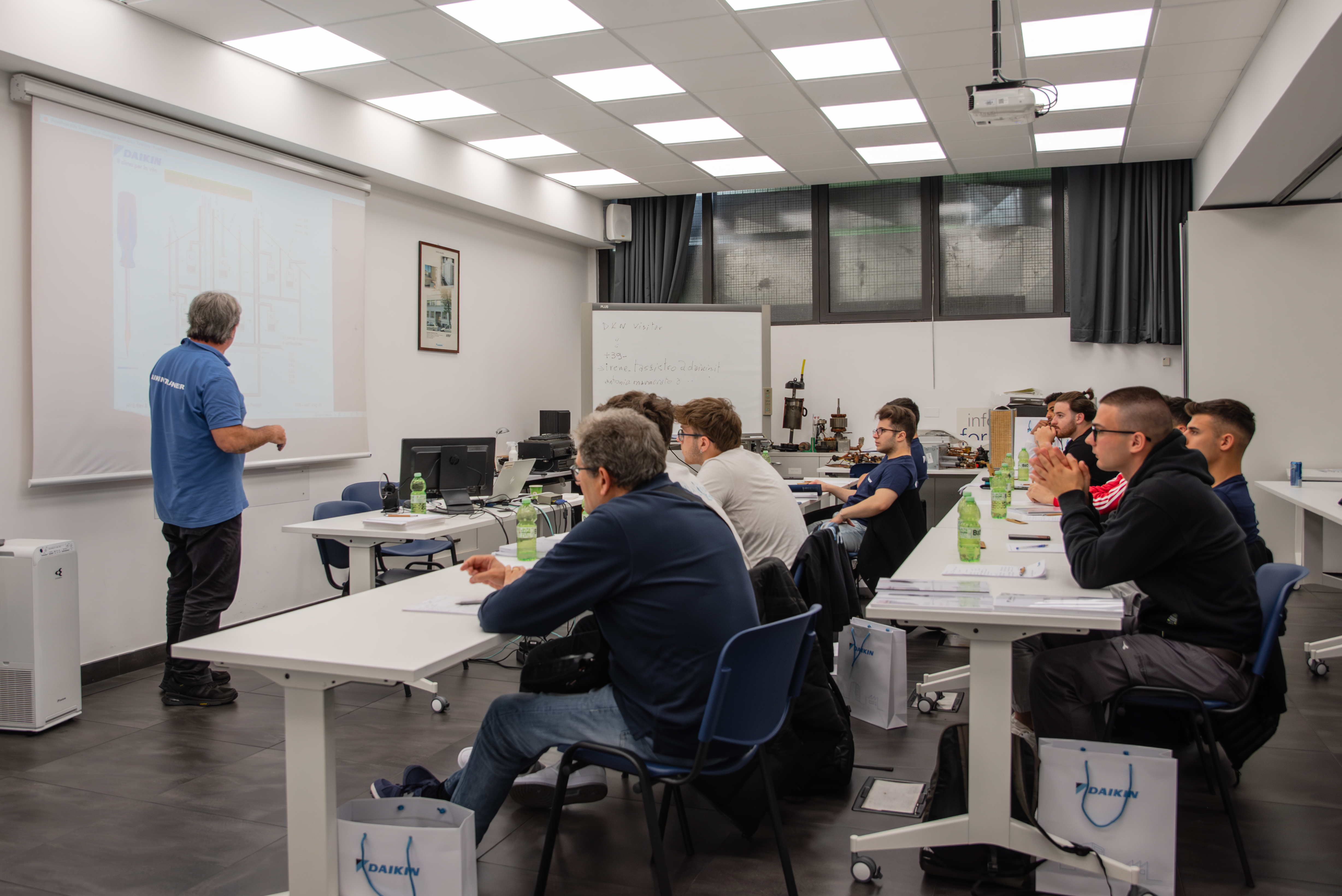 Daikin Academy, nella sede di Genova al via una settimana di formazione per studenti provenienti da sei istituti professionali italiani